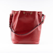 Red Noe Shoulder Bag