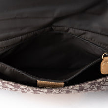 Brown Trotter Maris Pearl Shoulder Bag