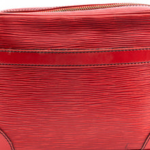 Red Trocadero Shoulder Bag